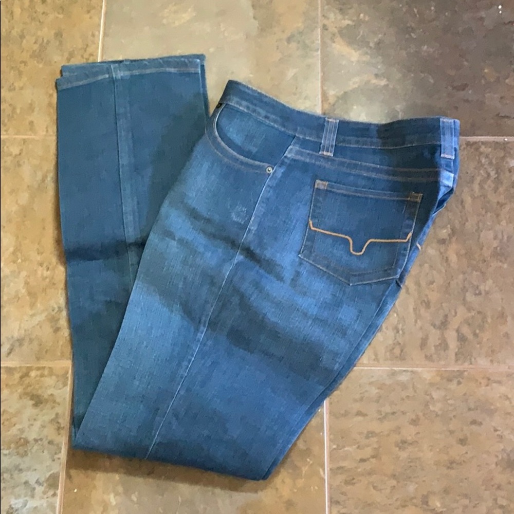 Kimes ranch Betty 17